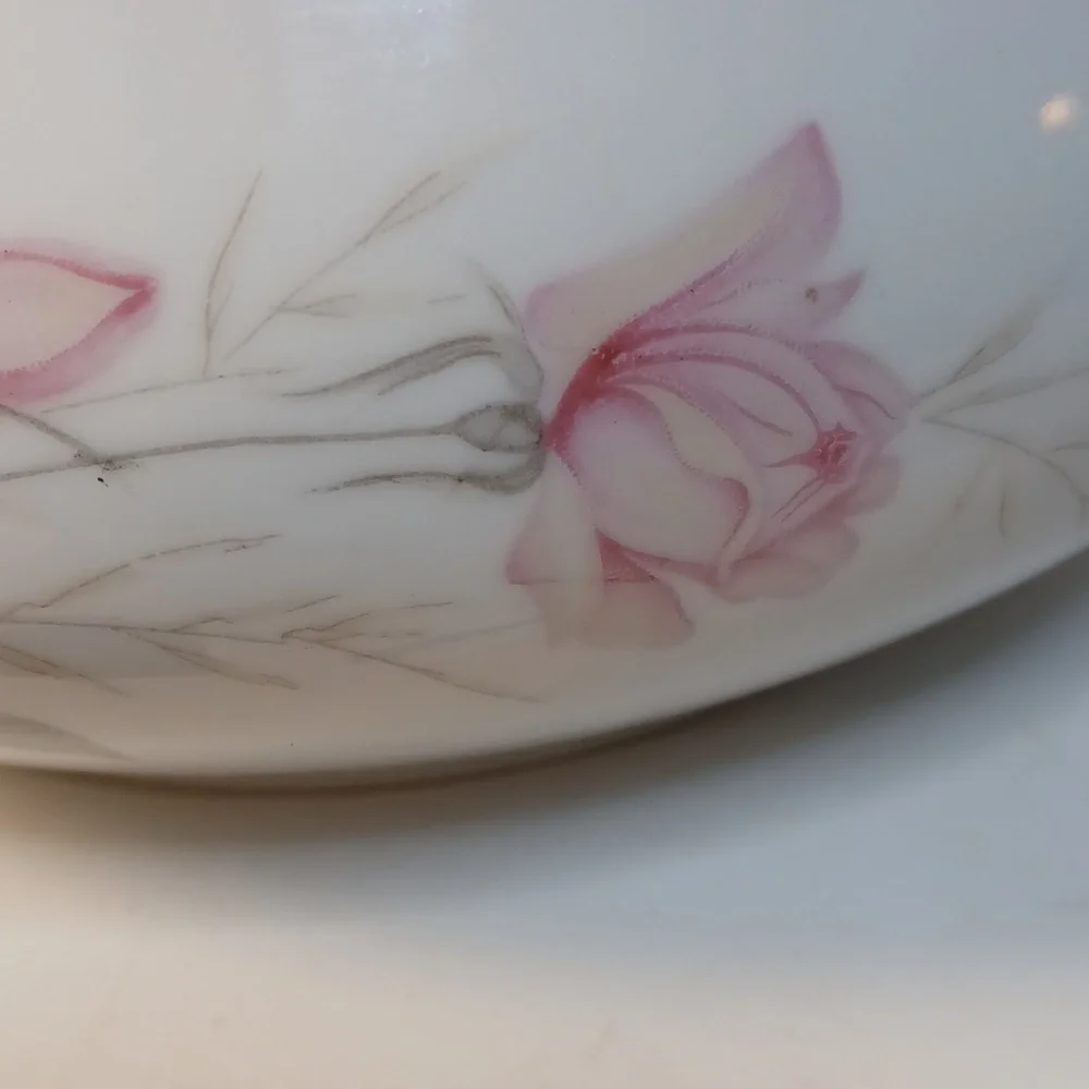 Camelot China American Rose 1655 Covered Vegetable Bowl